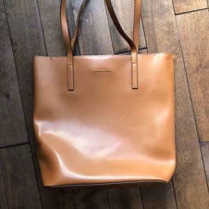 Michael Kors Tote
